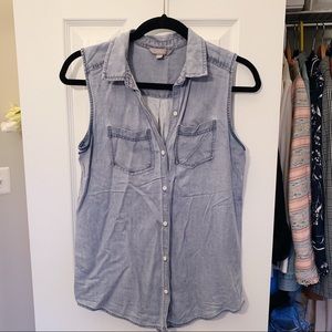 Sleeveless Chambray Button Down Top
